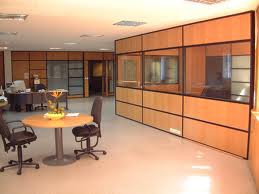 Divisória na cor  Madeira